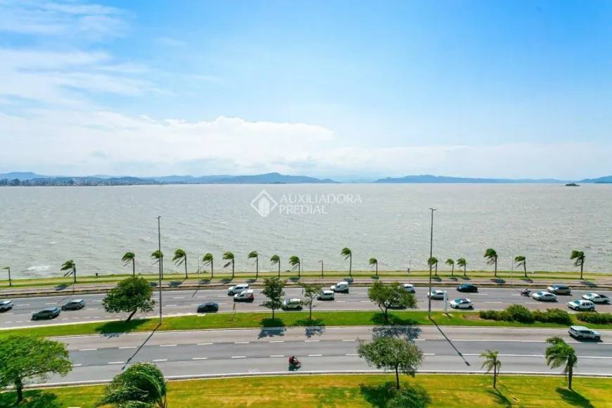 Панорамный вид на море с Beira Mar